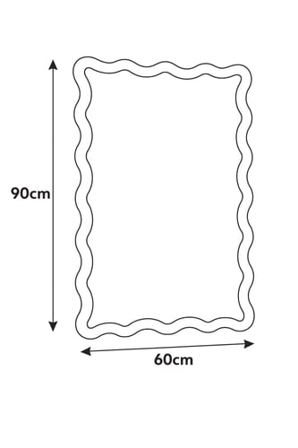 مرآة بإطار خشبي منحوت بتصميم كلاسيكي ناعم يضيف لمس...