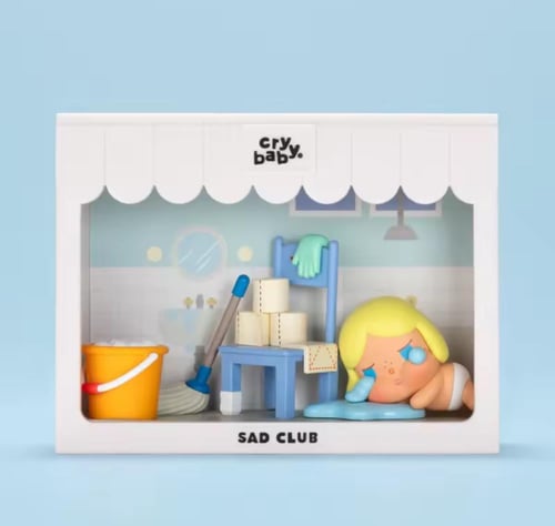 Pop Mart Cry Baby club/ كراي بيبي كلوب