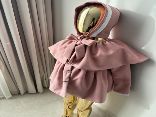 جاكيت شتوي مميز شامل قبعه