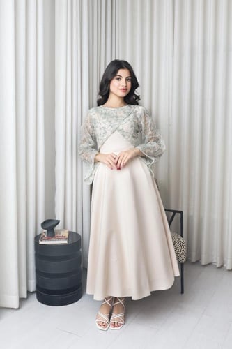 فستان بيج وتيفاني