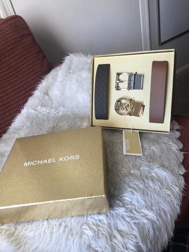 MICHAEL KORS