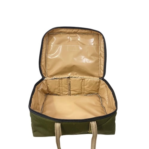 شنطة عزبة لون ابيض زيتي كبيرة