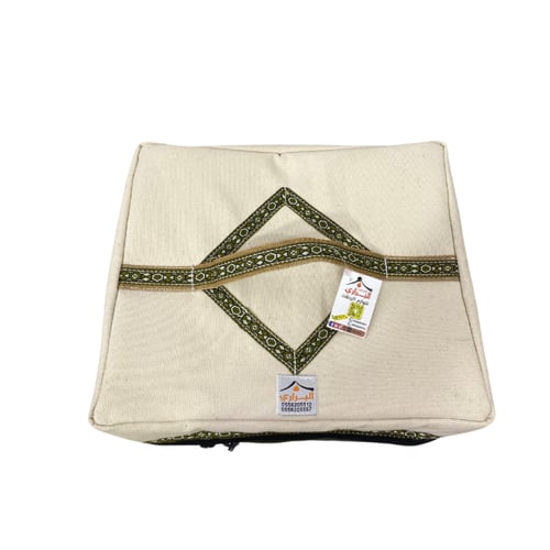 شنطة عزبة لون ابيض زيتي صغيرة