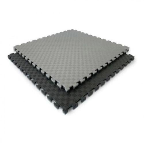 فرشة ارضيات اسود ورمادي