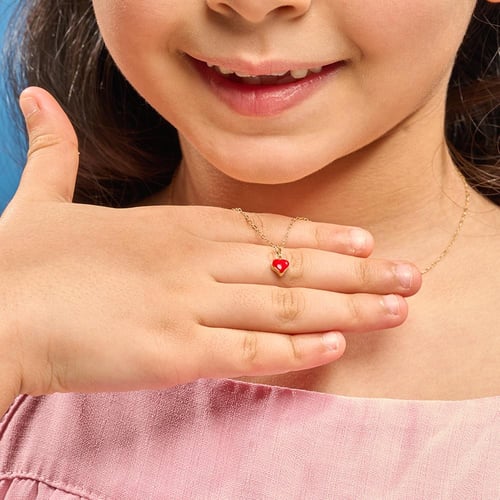 عقد القلب الأحمر