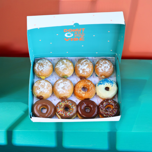 عرض التوفير 6 دونات محشي+ 6 دونات كلاسيك