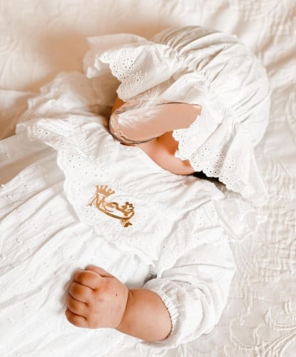 بروش بالاسم وحرف