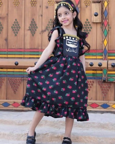 فستان شالكي أسود