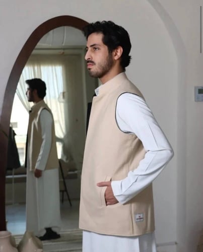 سديري جوخ دبل فيس أسود وبيج