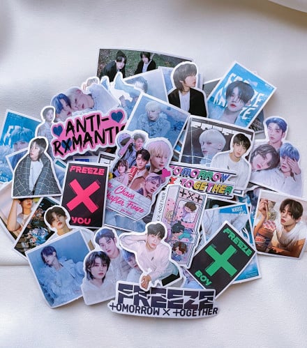 ستيكرز تمورو 10 ستيكرات / tomorrow by together sti...