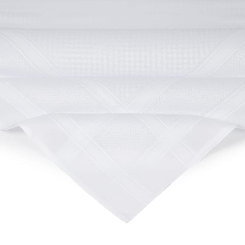 شماغ فيسارو الابيض ناصع 2026