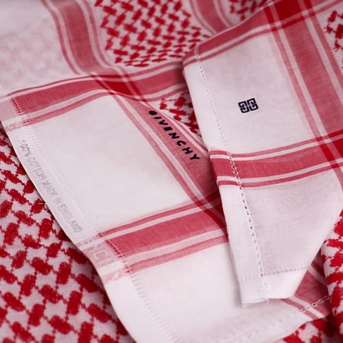 شماغ جيفنشي كلاسيك 2022