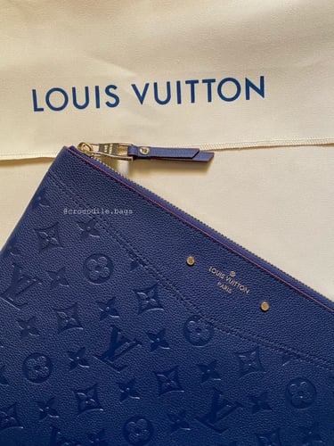 LV DAILY POUCH - navy blue