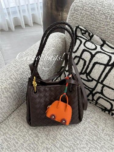 Small Parachute - coffee