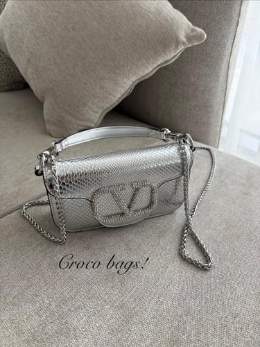 V bag - silver