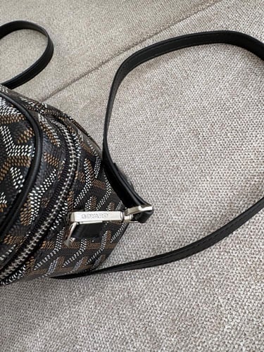 GY muse mini vanity - black