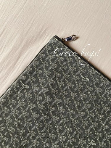 G pouch GM size- gray