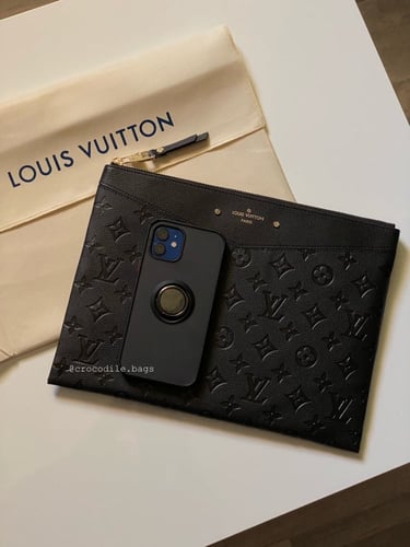 LV DAILY POUCH - black