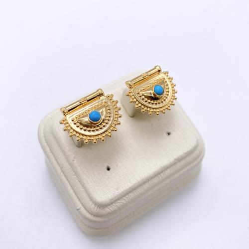 gold earrings