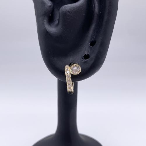 gold earrings