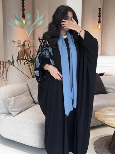 عباية كريب سبيشل رسم وشك يدوي ، القصة بشت