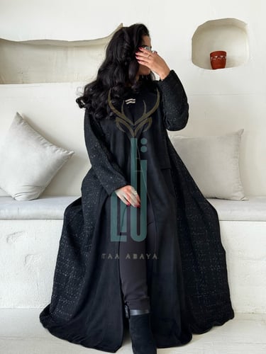 عباية شامواه وشانيل نص كلوش