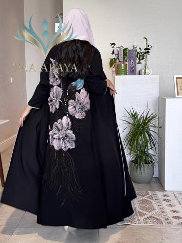عباية كريب سبيشل رسم يدوي وشك يدوي، القصة استريت