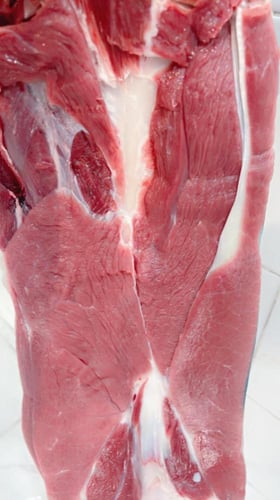 لحم بقر برازيلي تربية بدون عظم