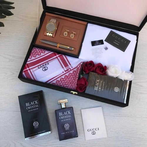 هدايا رجالية بقماش قوتشي وشماغ وطقم ساعة مع عطر فا...
