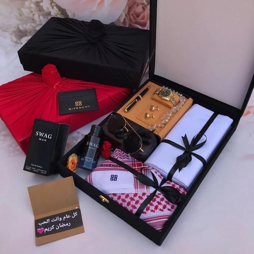 بوكس هدايا رجالي فاخر من جيفنشي مع شماغ وساعة ونظا...