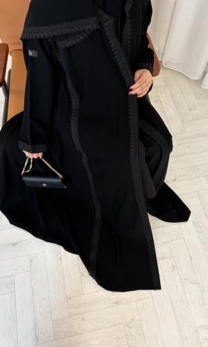 عبايه M52