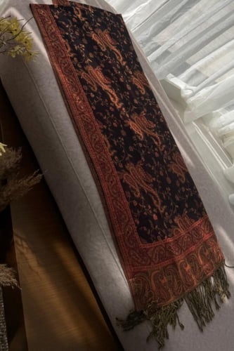 Ksh13شال كشميري يلبس عالجهتين