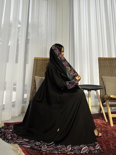 عباية قمرالزمان