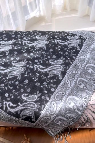 Ksh15شال كشميري يلبس عالجهتين