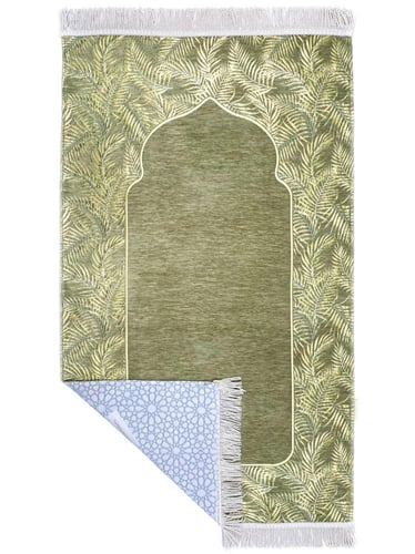 سجادة صلاة شينيل في علبة