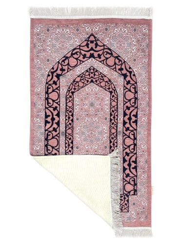 سجادة صلاة شينيل في علبة