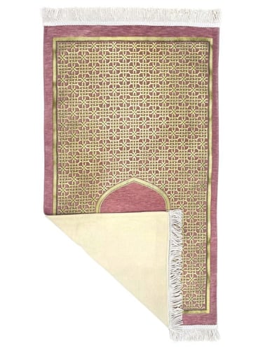 سجادة صلاة شينيل في علبة