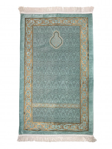 سجادة صلاة شينيل في علبة لون اخضر