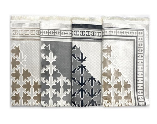 سجادة صلاة مخمل