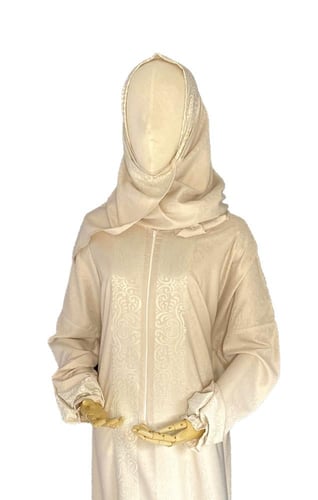 طقم سجادة مع ثوب صلاة