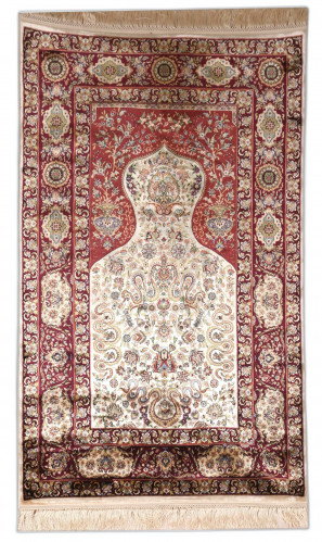 سجادة صلاة حرير لون بيج بوردو 80x120cm