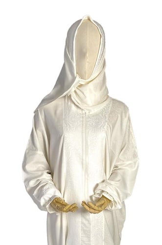 طقم سجادة مع ثوب صلاة