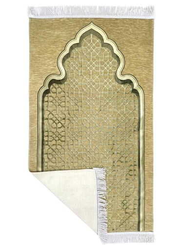 سجادة صلاة شينيل في علبة