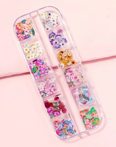 لصق اظافر شكل ورد