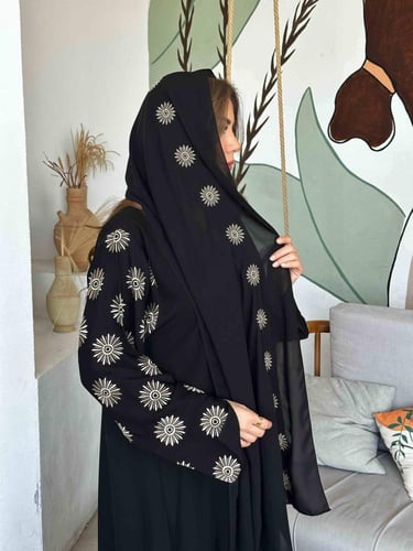 عباية سدايم تطريز ذهبي