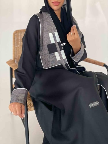 عباية مياس اسود