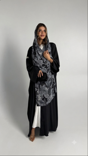 عباية حرير لازورد اسود
