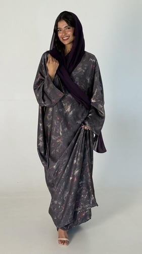 عباية حرير بلمعه موف