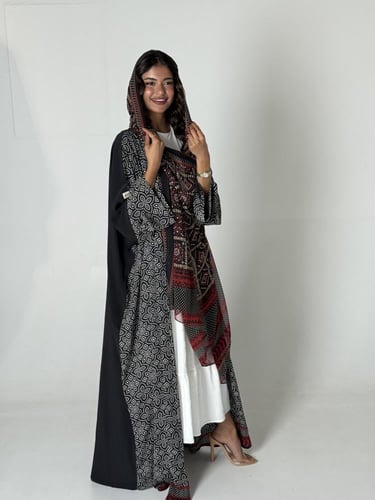 عباية الحرير الاسود 4