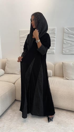 عباية شتوي بالدانتيل٢